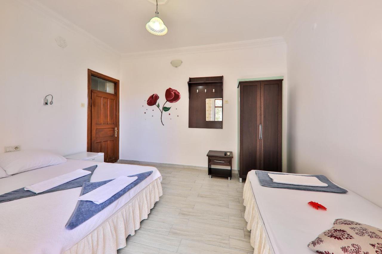Santosa Pension Kaş Buitenkant foto