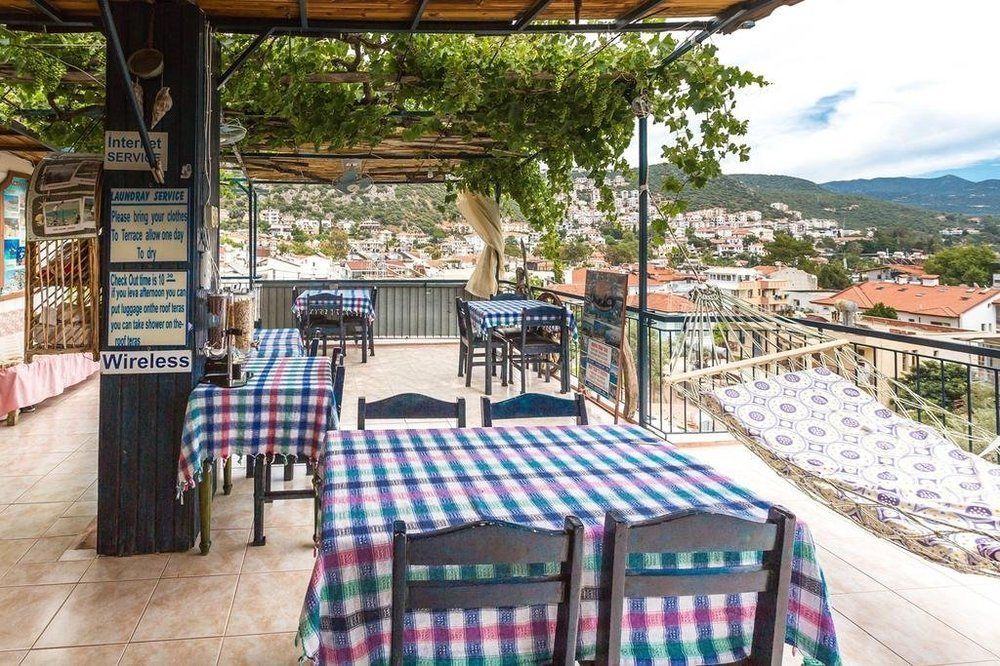 Santosa Pension Kaş Buitenkant foto
