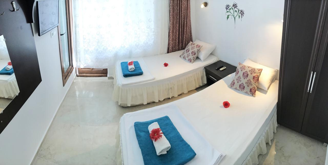 Santosa Pension Kaş Buitenkant foto